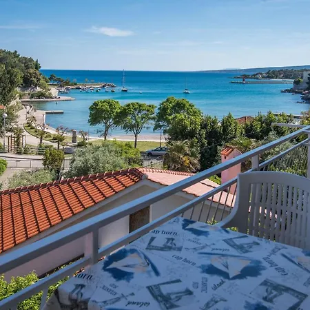 Apartman Ana S Krk Town