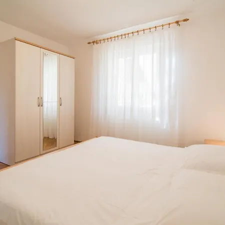 Ana S Apartament Krk Town