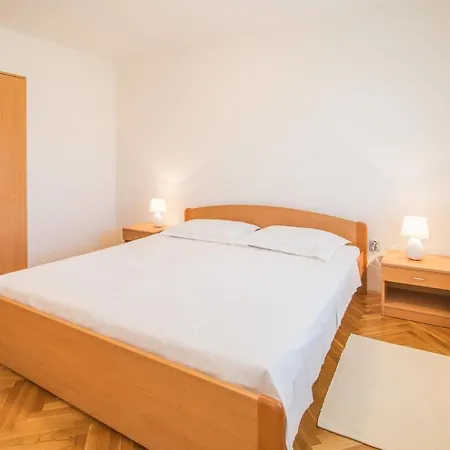 Ana S Apartman *