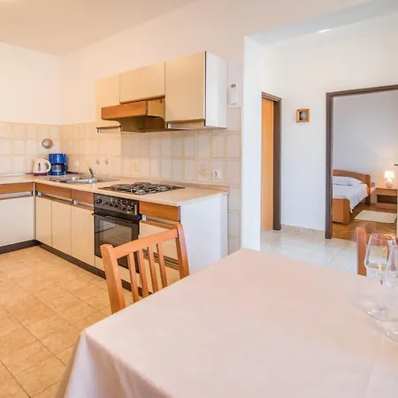 Apartament Ana S Krk Town