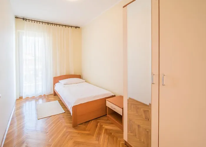 Ana S Appartement Krk Town